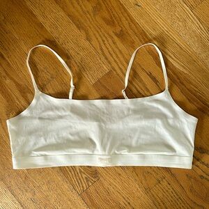 Skims bralette